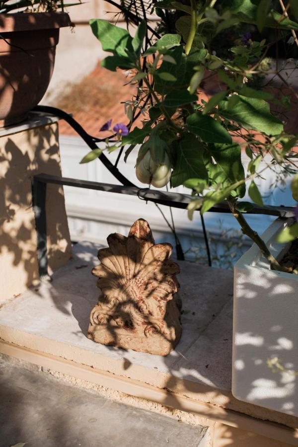 Stylish, Basement Studio With Roof Top Access - Ep9B Athens Luaran gambar